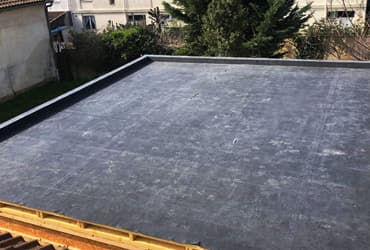 Étanchéité de toit plat par membrane EPDM