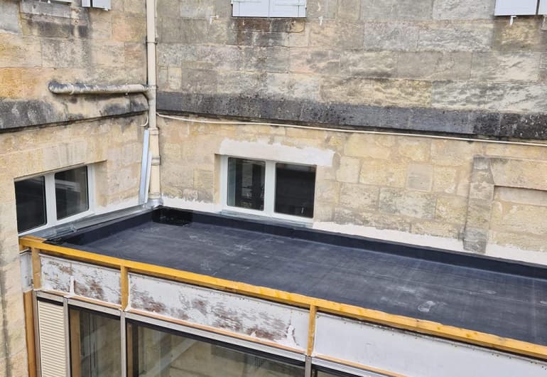 Étanchéité EPDM sur toit plat à Bordeaux