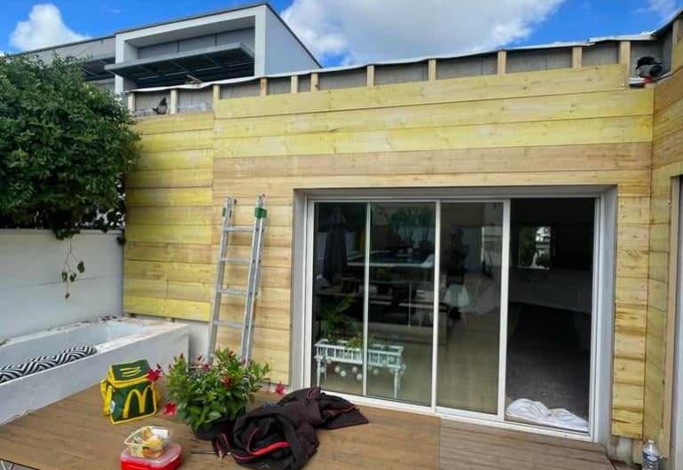 Bardage fibro-ciment Cedral posé en façade